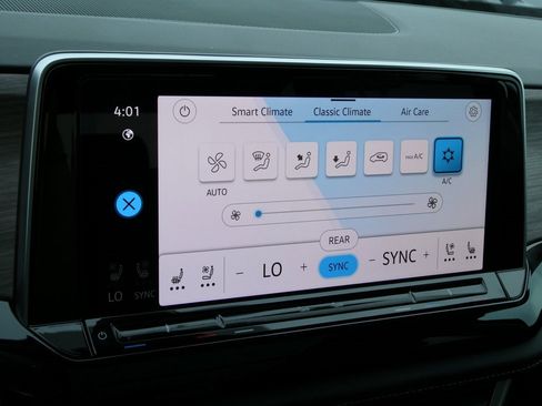 New 2026 Volkswagen Atlas SEL image 45