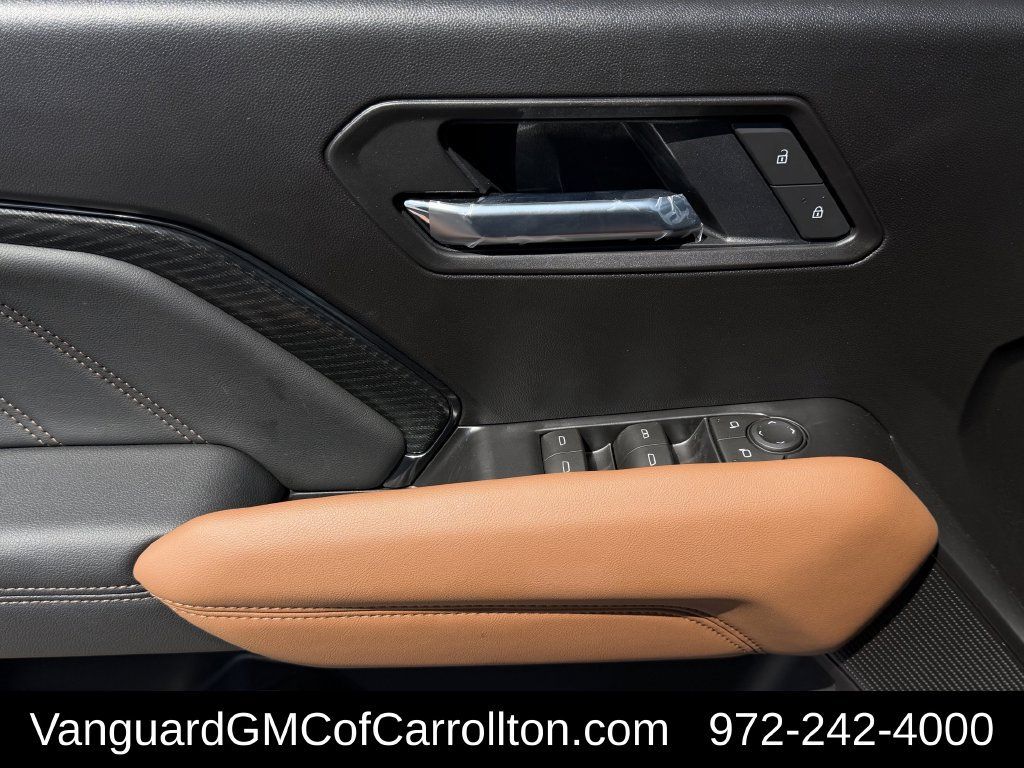 New 2026 GMC Canyon AT4 AWD/4WD image 19