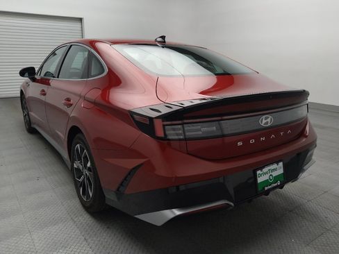 Used 2025 Hyundai Sonata SEL FWD image 5