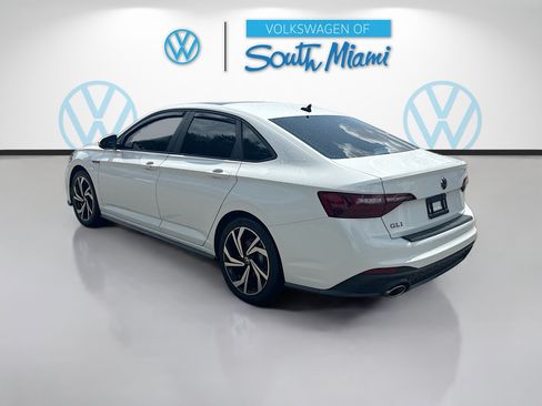 Used 2023 Volkswagen Jetta GLI Autobahn FWD image 5