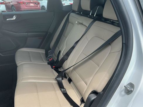 Used 2021 Ford Escape SEL image 12