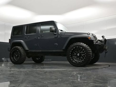 Used 2017 Jeep Wrangler Unlimited Sport AWD/4WD image 52