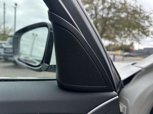 Used 2019 BMW 530i xDrive w/ Convenience Package image 37