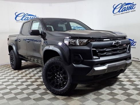 New 2026 Chevrolet Colorado Trail Boss AWD/4WD image 1