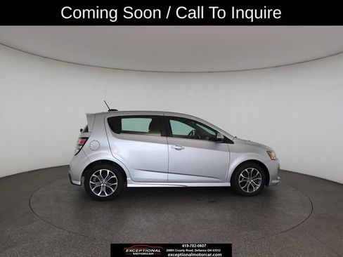 Used 2017 Chevrolet Sonic LT FWD image 22