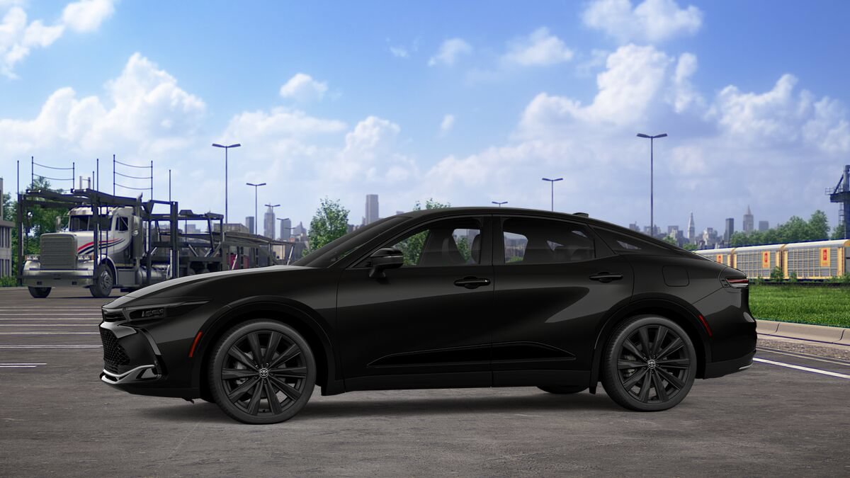 New 2027 Toyota Crown AWD/4WD image 3
