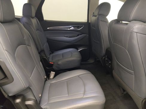 Used 2019 Buick Enclave Essence AWD/4WD image 19