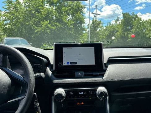 Certified 2025 Toyota RAV4 LE AWD/4WD image 26