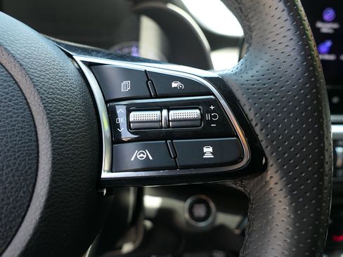 Used 2024 Kia Forte GT-Line FWD image 14