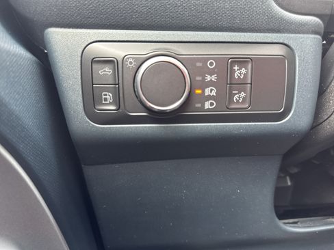 Used 2022 Ford Maverick Lariat w/ Lariat Luxury Package FWD image 32