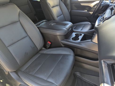 Used 2023 Chevrolet Tahoe Z71 w/ Off-Road Capability Package image 9