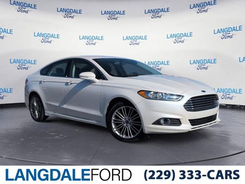 Used 2015 Ford Fusion SE w/ Equipment Group 202A image 1