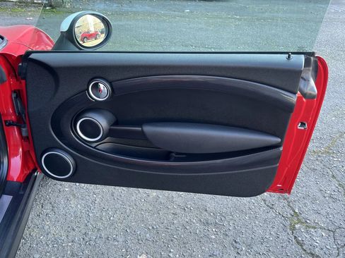 Used 2015 MINI Cooper S w/ Always Open Package image 19