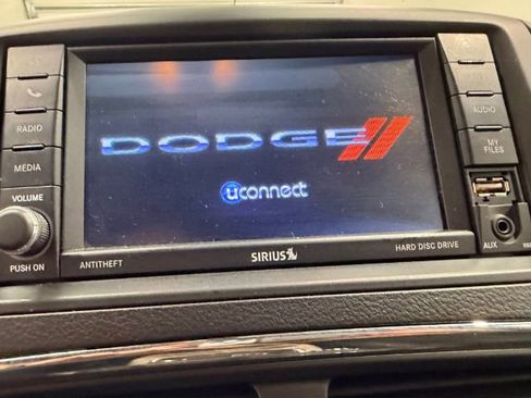 Used 2019 Dodge Grand Caravan SXT image 34