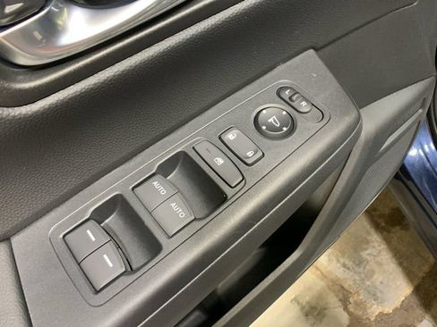 Used 2026 Honda CR-V TrailSport image 27