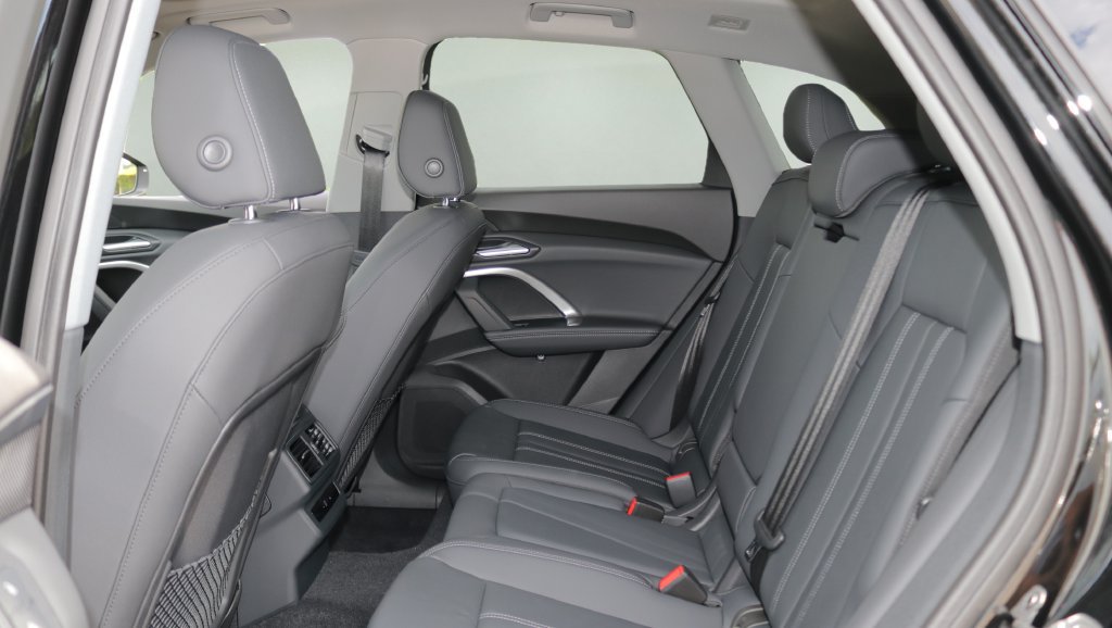 New 2026 Audi Q5 2.0T AWD/4WD image 13