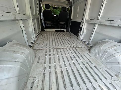 Used 2025 RAM ProMaster 2500 w/ Convenience Group FWD image 27