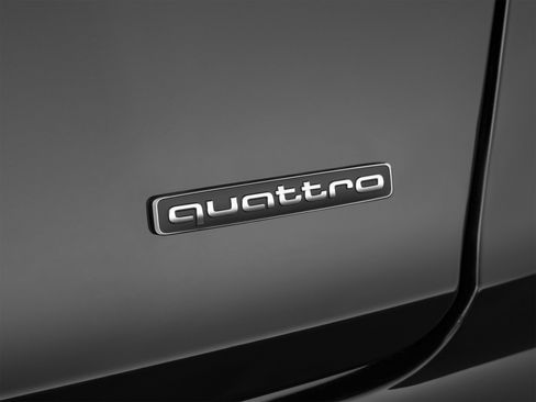 Used 2023 Audi A8 L 3.0T AWD/4WD image 56