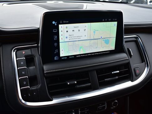 Used 2023 Chevrolet Suburban Premier image 48