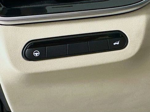 Used 2023 INFINITI QX60 Luxe w/ Cargo Package image 12