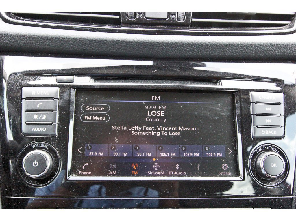 Used 2021 Nissan Rogue Sport SV FWD image 27