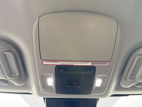 Certified 2025 Toyota Camry LE image 6