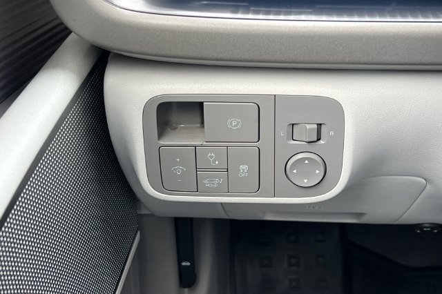 Used 2023 Hyundai Ioniq 6 SEL RWD image 33