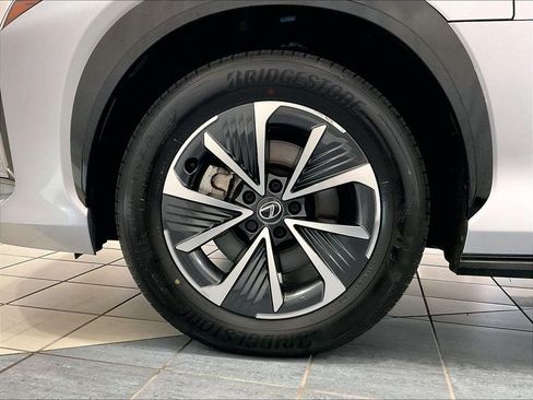 Used 2024 Lexus RZ 450e Premium w/ Accessory Package (2T) AWD/4WD image 7