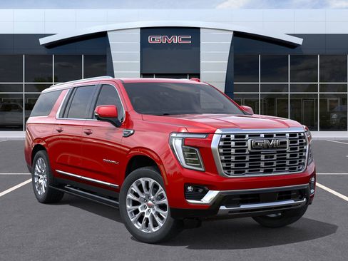 New 2026 GMC Yukon XL Denali image 7