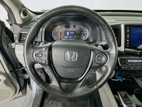 Used 2017 Honda Pilot Elite image 13
