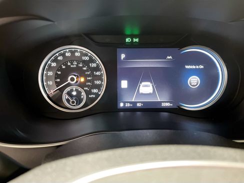 Used 2025 Genesis G70 3.3T Advanced RWD image 12