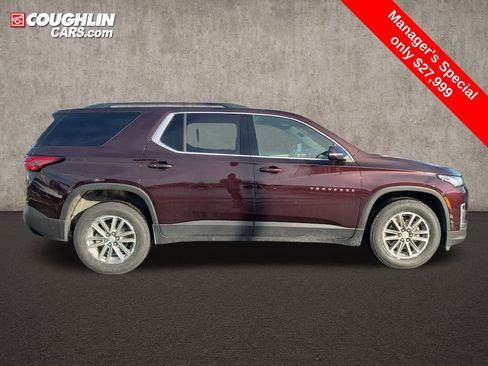 Used 2023 Chevrolet Traverse LT w/ LPO, Floor Liner Package image 8