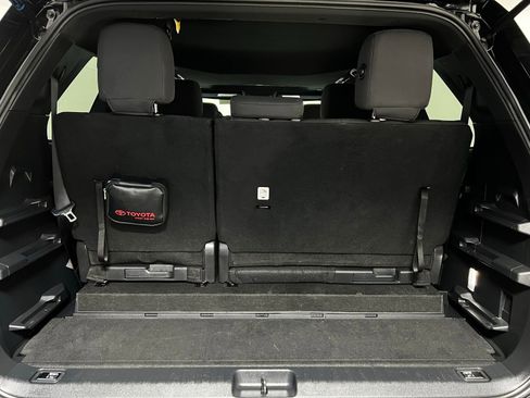 Certified 2025 Toyota Sequoia SR5 image 28