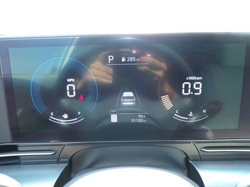Certified 2024 Hyundai Kona SEL AWD/4WD image 23