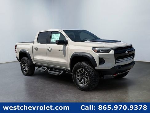 New 2026 Chevrolet Colorado ZR2 w/ Technology Package AWD/4WD image 1