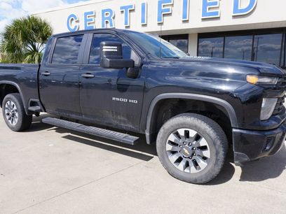 Used 2024 Chevrolet Silverado 2500 Custom w/ Custom Value Package