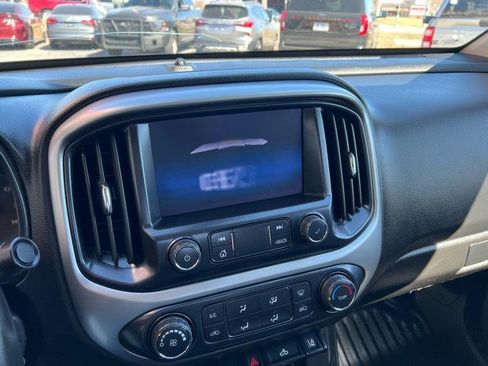 Used 2022 Chevrolet Colorado LT w/ Fleet Safety Package image 11