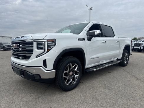 New 2026 GMC Sierra 1500 SLT w/ SLT Premium Plus Package AWD/4WD image 2