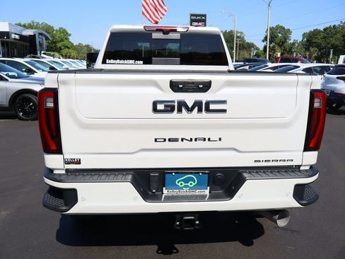 Used 2025 GMC Sierra 2500 Denali Ultimate AWD/4WD image 8