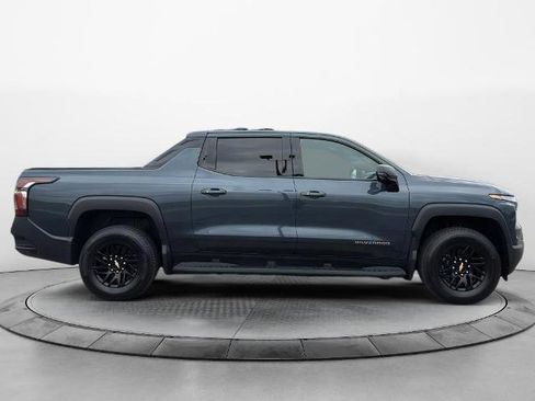 New 2026 Chevrolet Silverado EV LT w/ Plus Package image 8