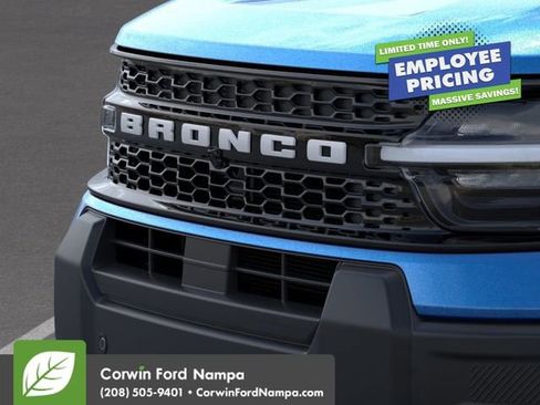 New 2025 Ford Bronco Sport Outer Banks w/ Outer Banks Tech Package+ AWD/4WD image 17