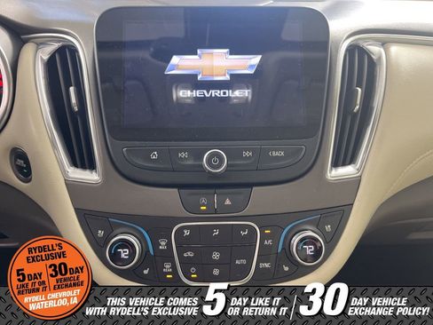 Certified 2024 Chevrolet Malibu LT image 25