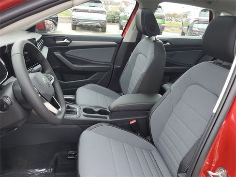 New 2025 Volkswagen Jetta SE image 16