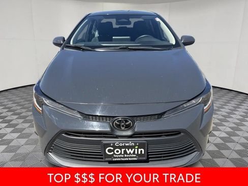 Used 2025 Toyota Corolla LE FWD image 2