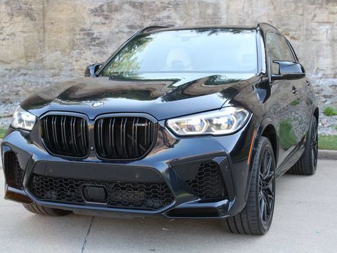 Used 2021 BMW X5 M w/ Competition Package AWD/4WD image 11