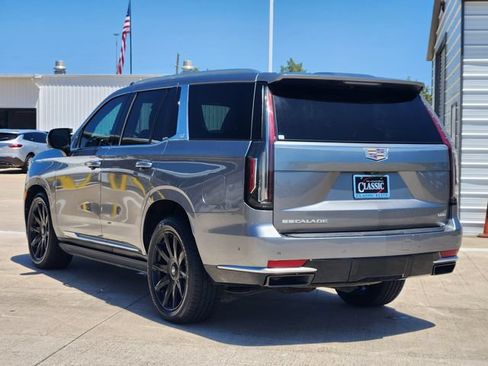 Used 2021 Cadillac Escalade Premium Luxury Platinum AWD/4WD image 5