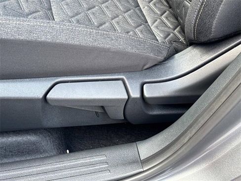 New 2025 Nissan Kicks SV w/ SV Premium Package image 23