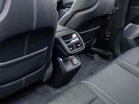 Certified 2025 Cadillac Lyriq Luxury w/ LPO, Floor Liner Package AWD/4WD image 20