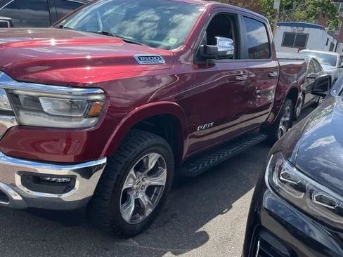 Used 2021 RAM 1500 Laramie AWD/4WD image 6