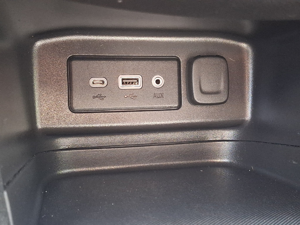 Used 2024 Chevrolet Equinox LT AWD/4WD image 26